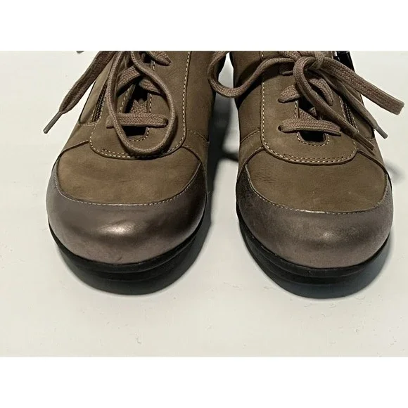 Dansko Size 38 / 7.5 - 8  Brown Leather Sneakers Hiking/walking Comfort Shoes - Picture 9 of 11